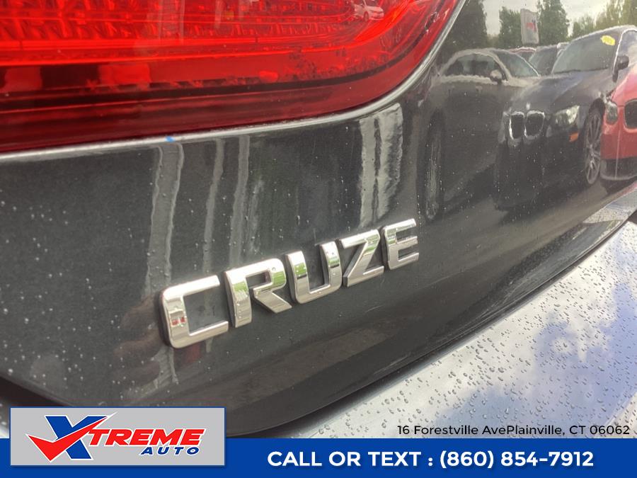 2018 Chevrolet Cruze 4dr HB 1.4L LT w/1SD photo