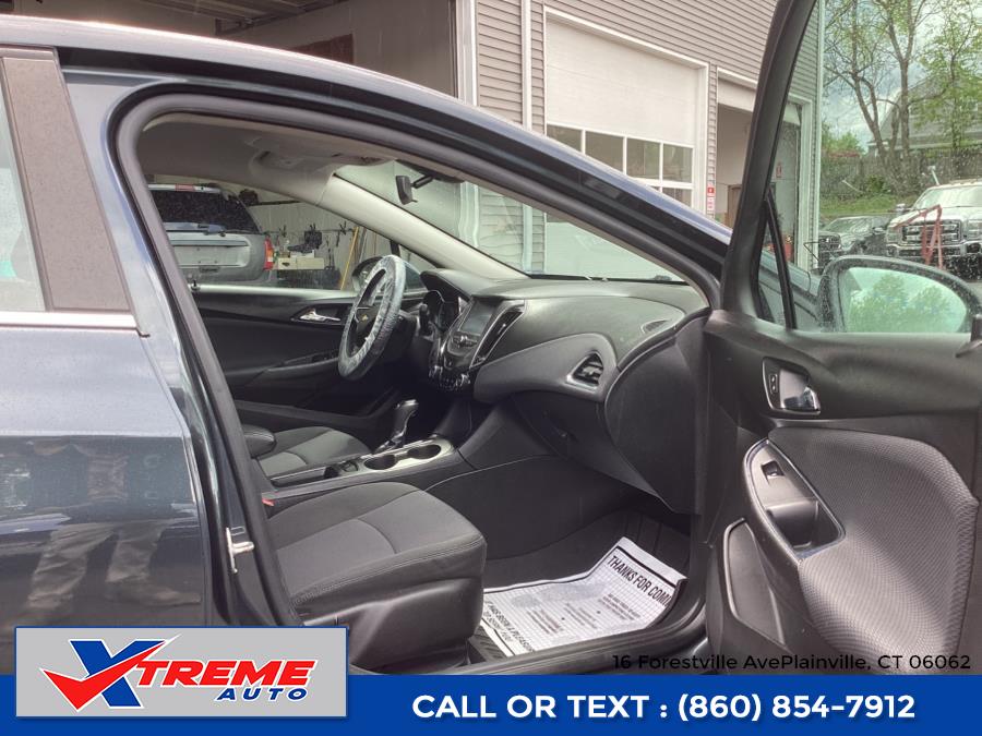2018 Chevrolet Cruze 4dr HB 1.4L LT w/1SD photo