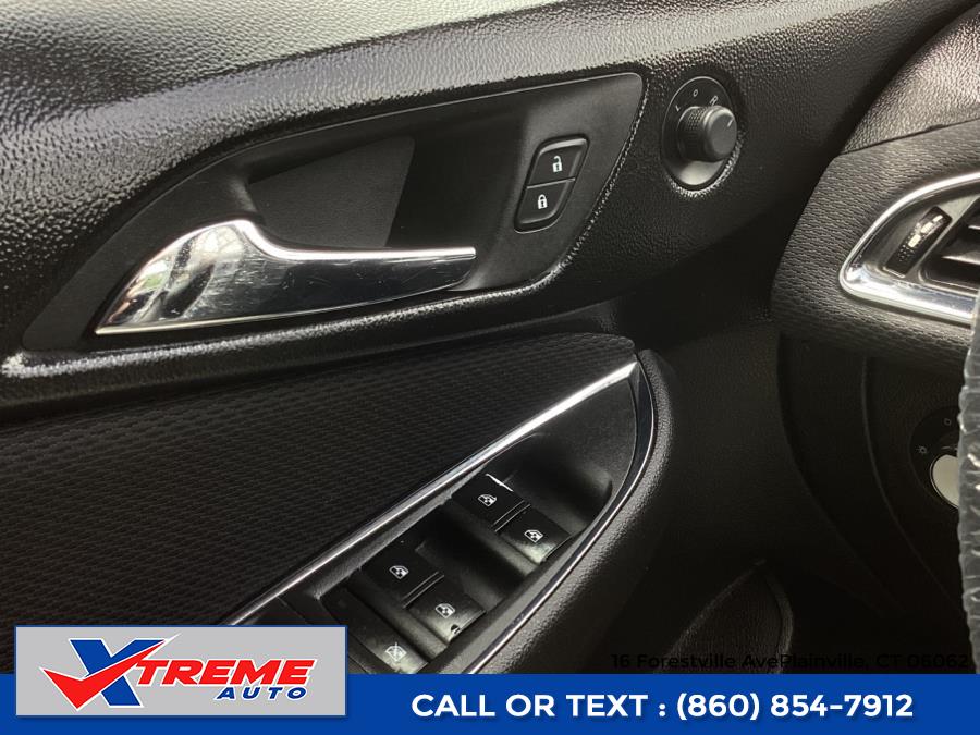 2018 Chevrolet Cruze 4dr HB 1.4L LT w/1SD photo