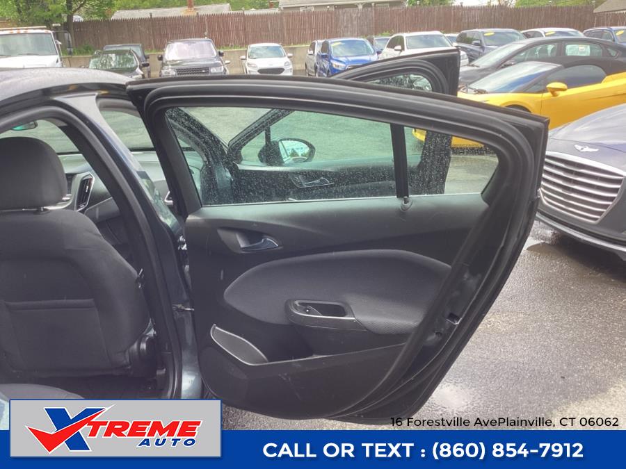 2018 Chevrolet Cruze 4dr HB 1.4L LT w/1SD photo