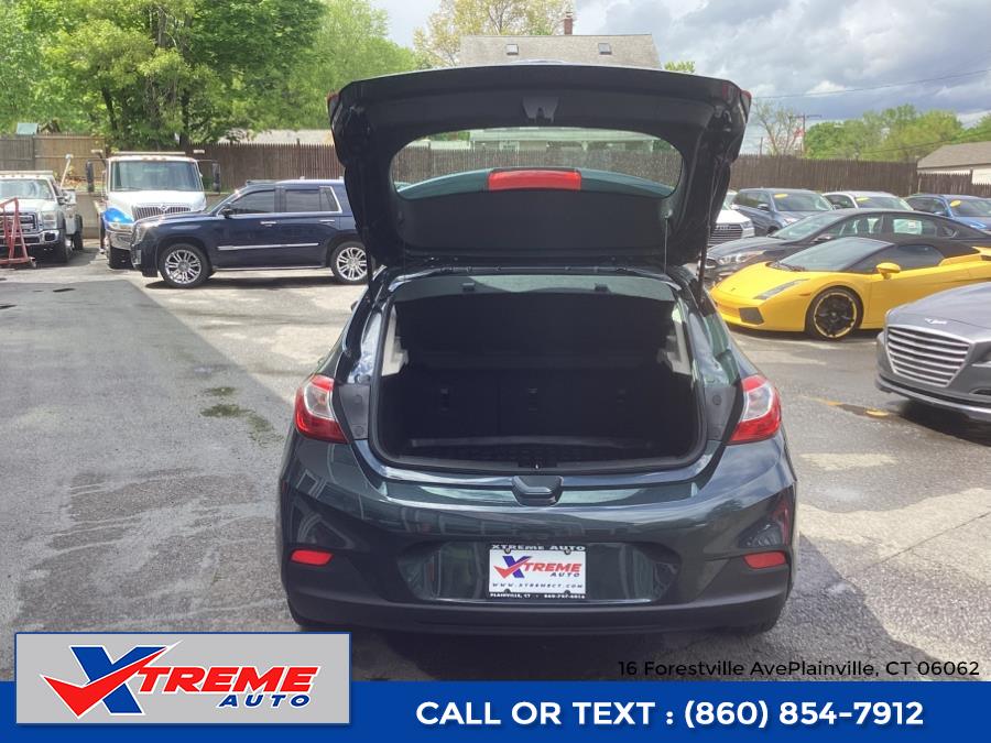 2018 Chevrolet Cruze 4dr HB 1.4L LT w/1SD photo