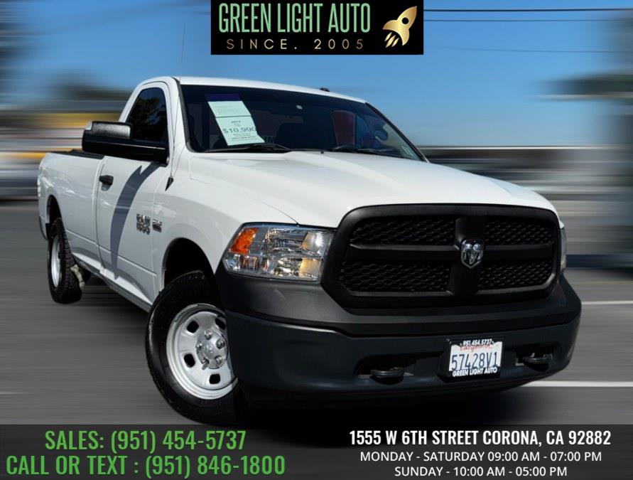 2015 RAM 1500 4WD Reg Cab 140.5