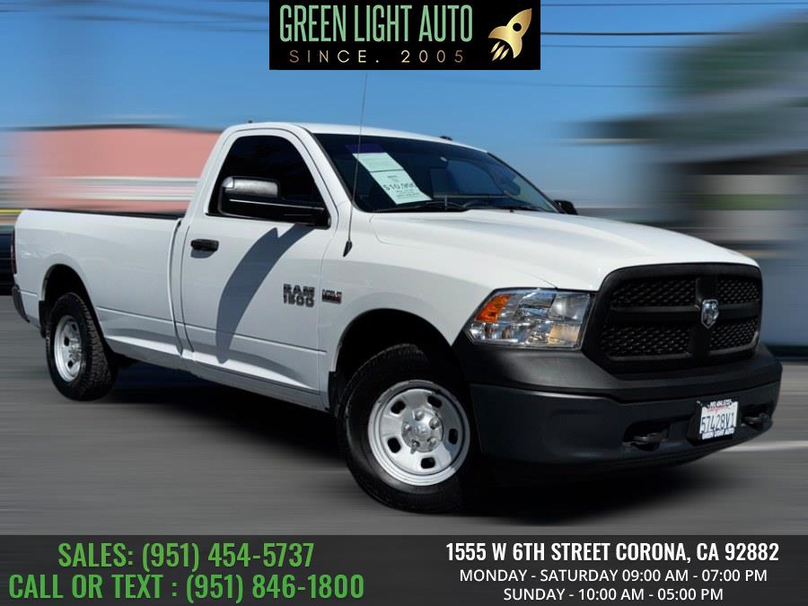 2015 RAM 1500 4WD Reg Cab 140.5