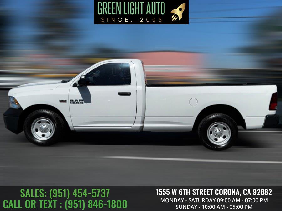 2015 RAM 1500 4WD Reg Cab 140.5