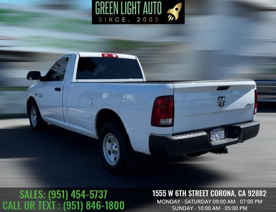 2015 RAM 1500 4WD Reg Cab 140.5