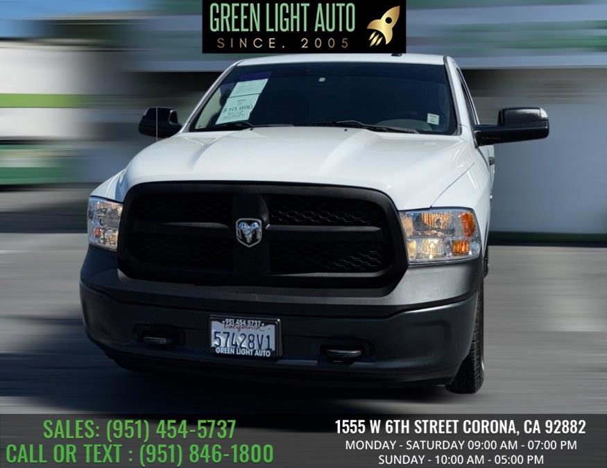 2015 RAM 1500 4WD Reg Cab 140.5