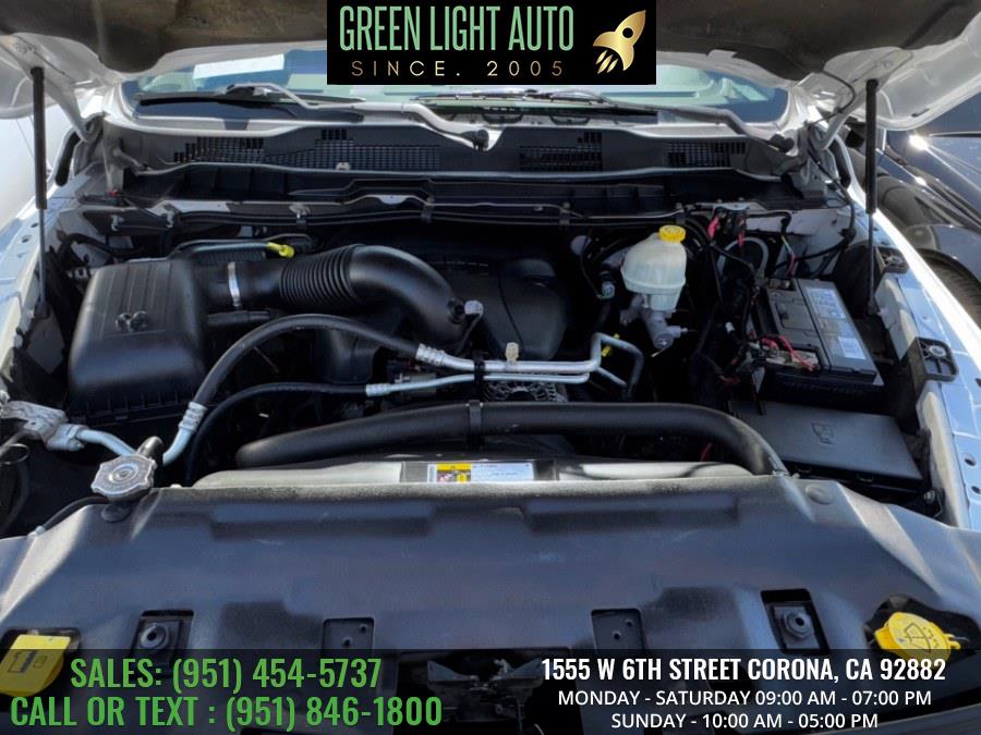 2015 RAM 1500 4WD Reg Cab 140.5