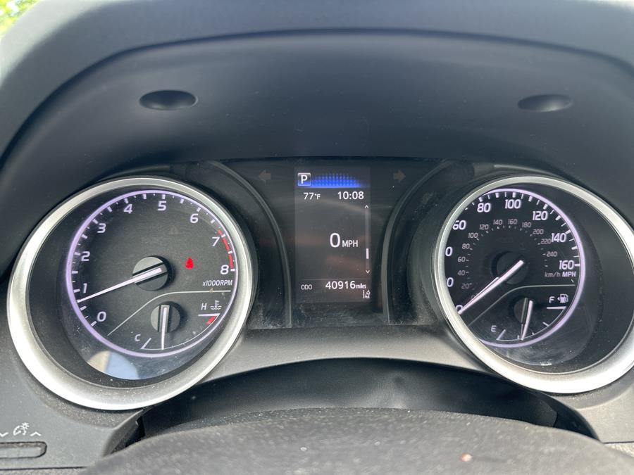 2021 Toyota Camry LE Auto (Natl) photo