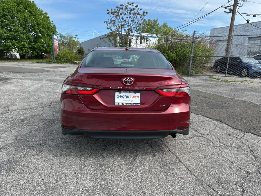 2021 Toyota Camry LE Auto (Natl) photo
