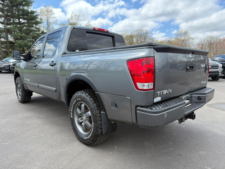 2015 Nissan Titan 4WD Crew Cab SWB SL photo