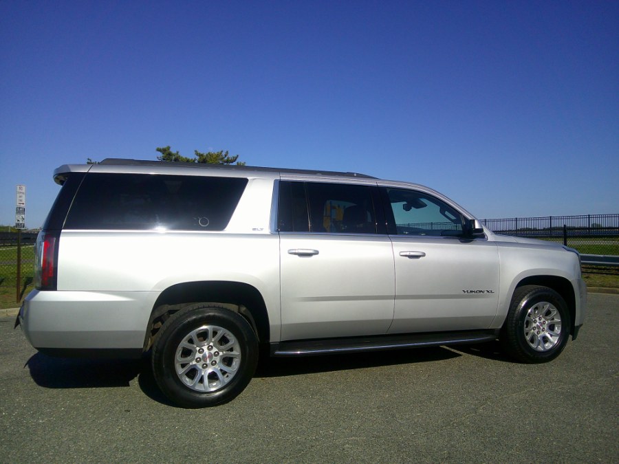 2017 GMC Yukon XL 4WD 4dr SLT photo