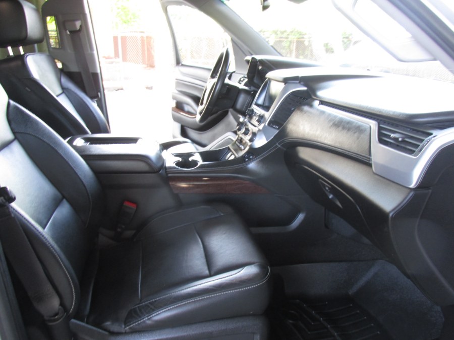 2017 GMC Yukon XL 4WD 4dr SLT photo