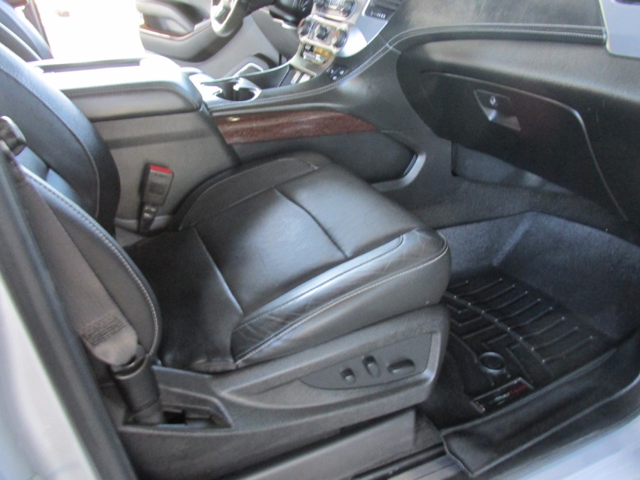 2017 GMC Yukon XL 4WD 4dr SLT photo