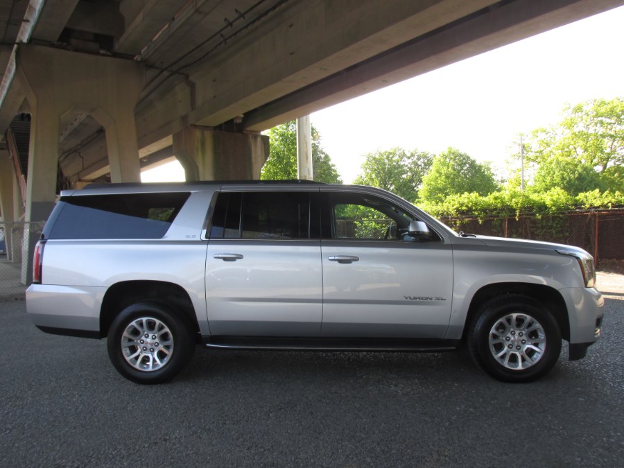 2017 GMC Yukon XL 4WD 4dr SLT photo