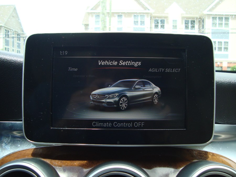 2015 Mercedes-Benz C-Class 4dr Sdn C 300 4MATIC photo