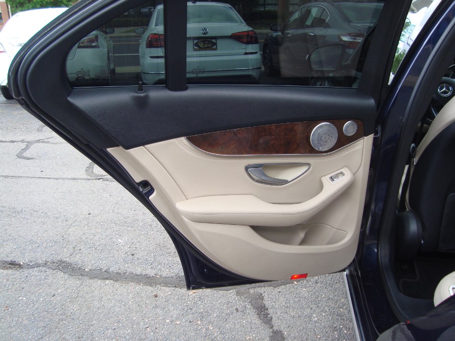 2015 Mercedes-Benz C-Class 4dr Sdn C 300 4MATIC photo