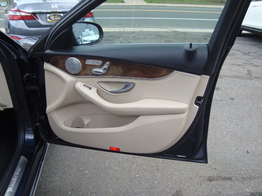 2015 Mercedes-Benz C-Class 4dr Sdn C 300 4MATIC photo
