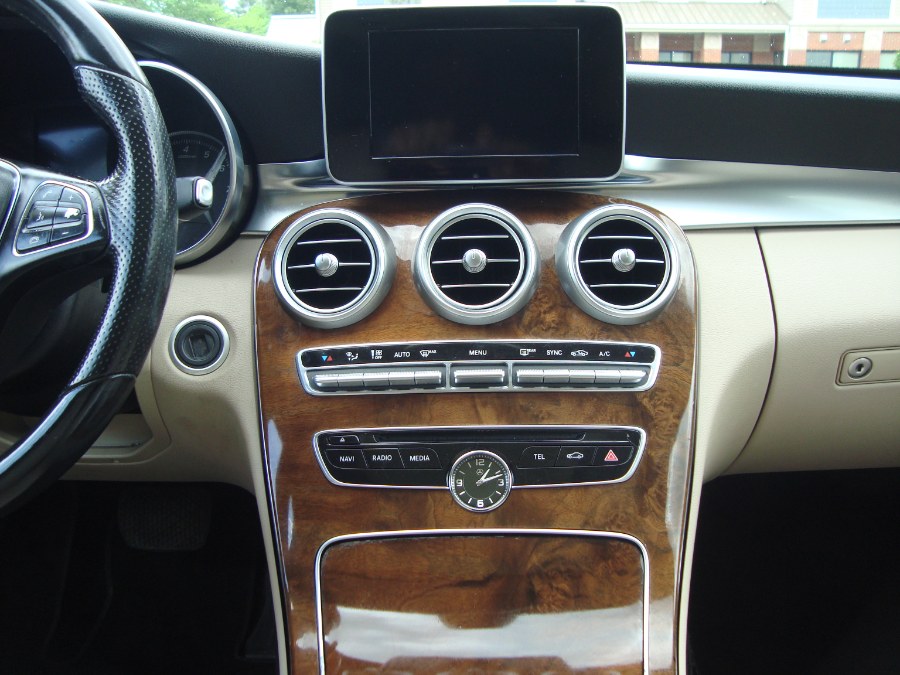 2015 Mercedes-Benz C-Class 4dr Sdn C 300 4MATIC photo