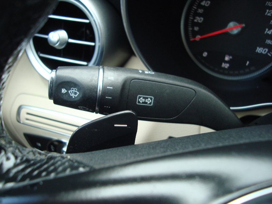 2015 Mercedes-Benz C-Class 4dr Sdn C 300 4MATIC photo