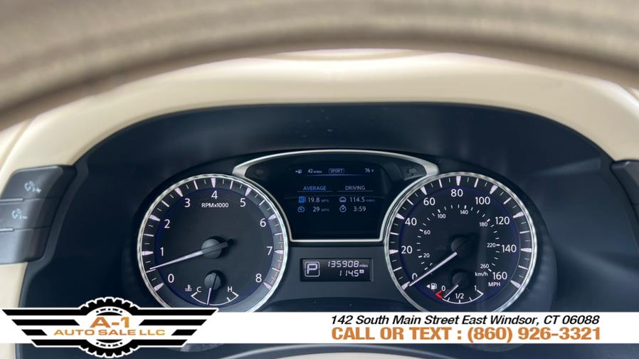 2013 Infiniti JX35 photo