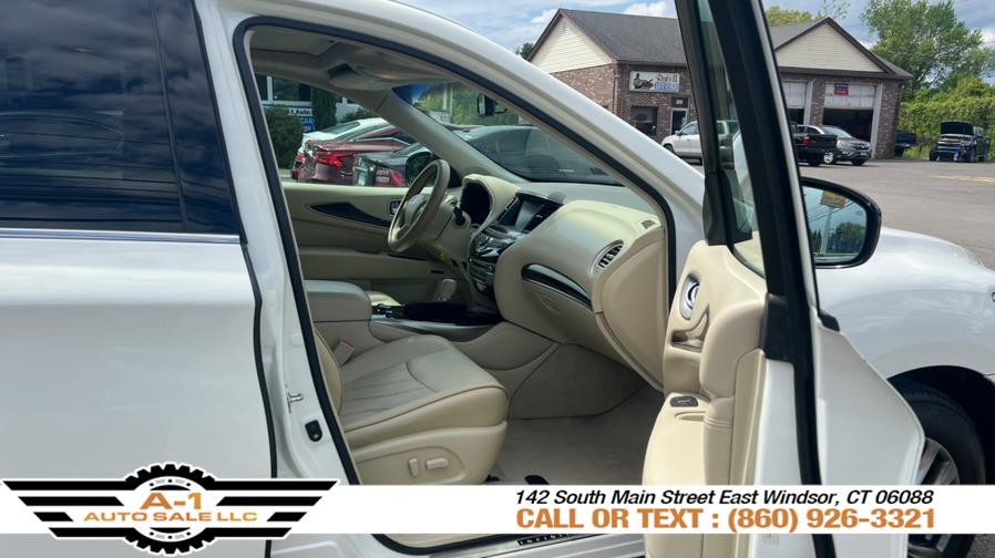 2013 Infiniti JX35 photo