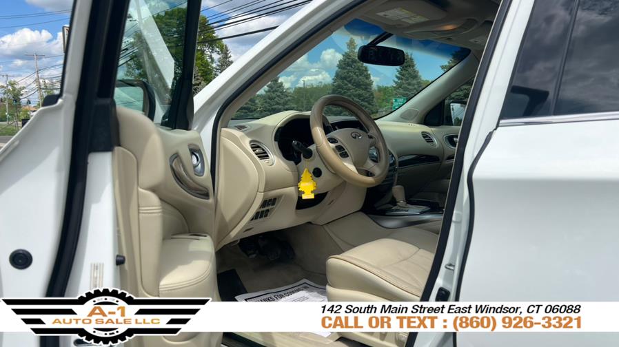 2013 Infiniti JX35 photo