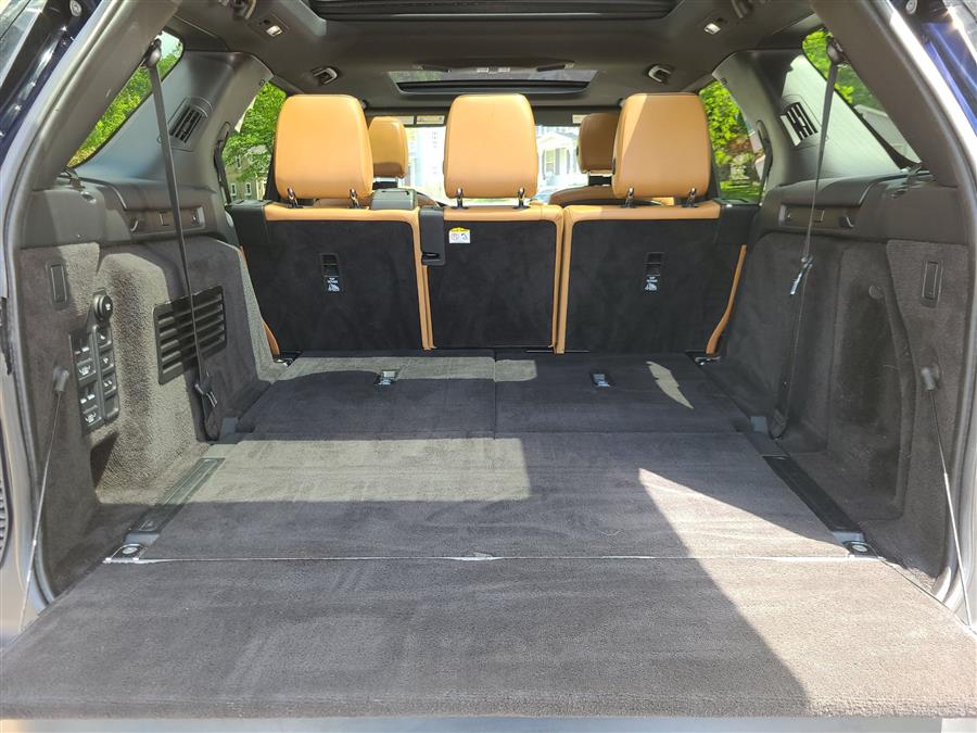 2020 Land Rover Discovery HSE V6 Supercharged photo