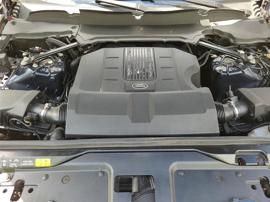 2020 Land Rover Discovery HSE V6 Supercharged photo