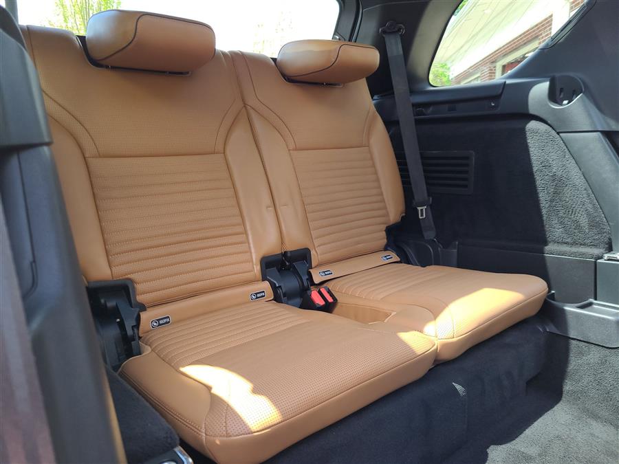 2020 Land Rover Discovery HSE V6 Supercharged photo