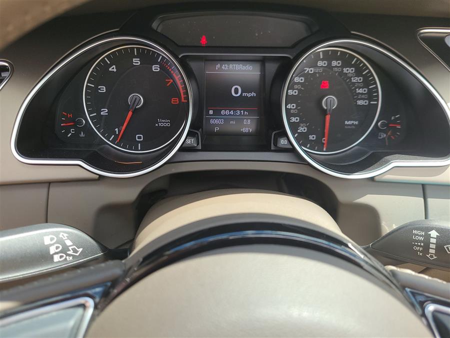 2013 Audi A5 2.0T quattro Prestige photo