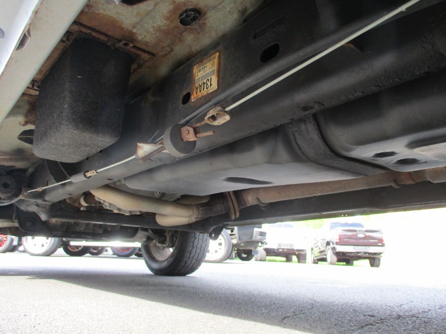 2015 RAM 1500 4WD Crew Cab 140.5
