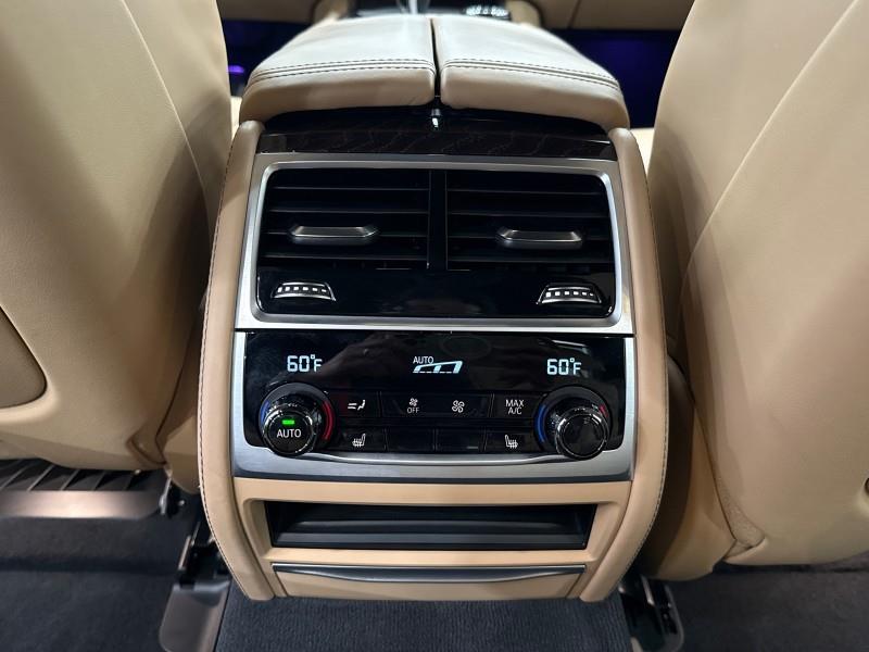 2022 BMW 7-Series 750i Xdrive M Sport package photo