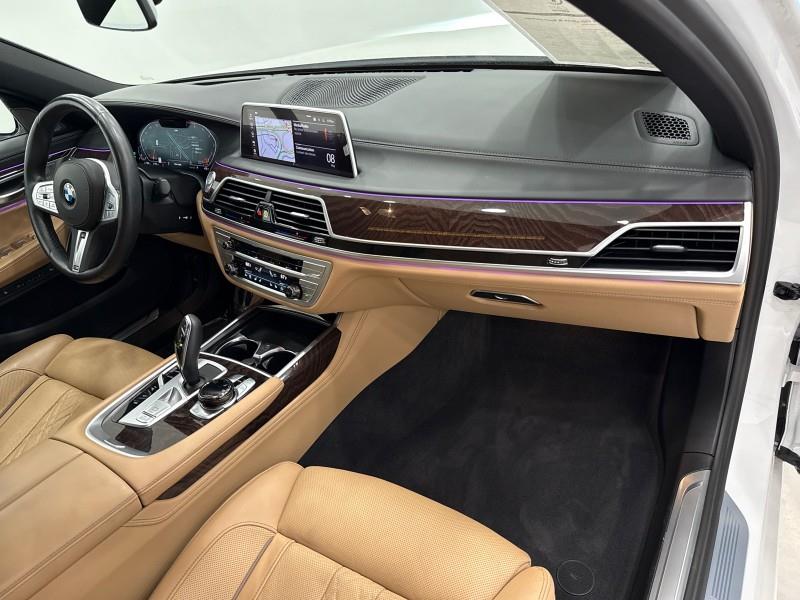 2022 BMW 7-Series 750i Xdrive M Sport package photo