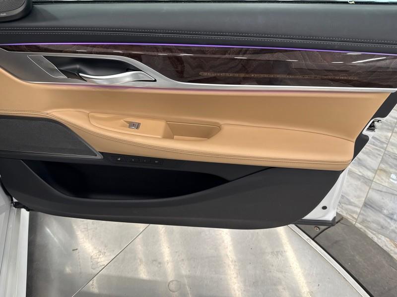 2022 BMW 7-Series 750i Xdrive M Sport package photo