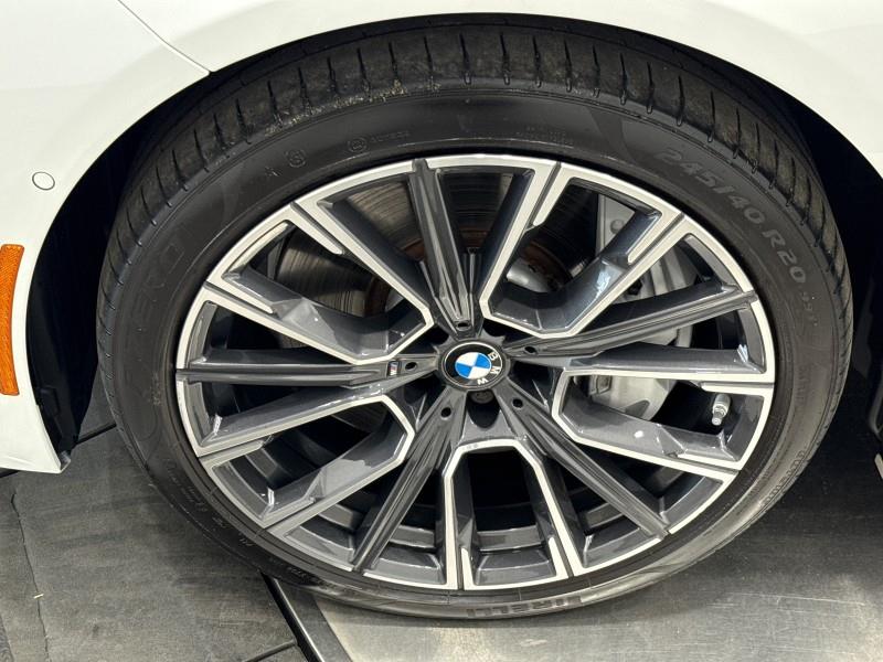 2022 BMW 7-Series 750i Xdrive M Sport package photo