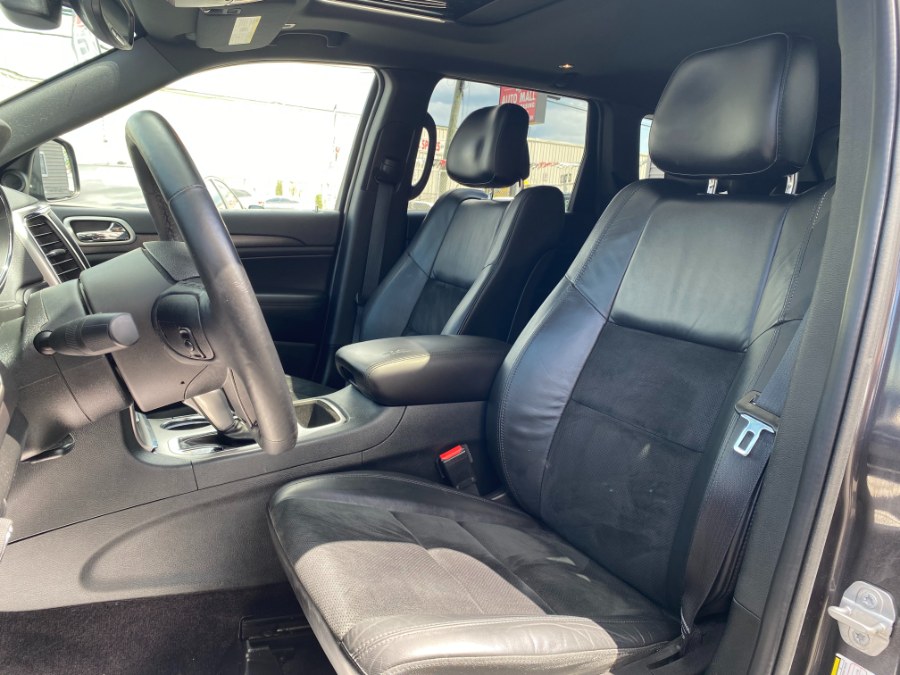 2018 Jeep Grand Cherokee Altitude 4x4 *Ltd Avail* photo
