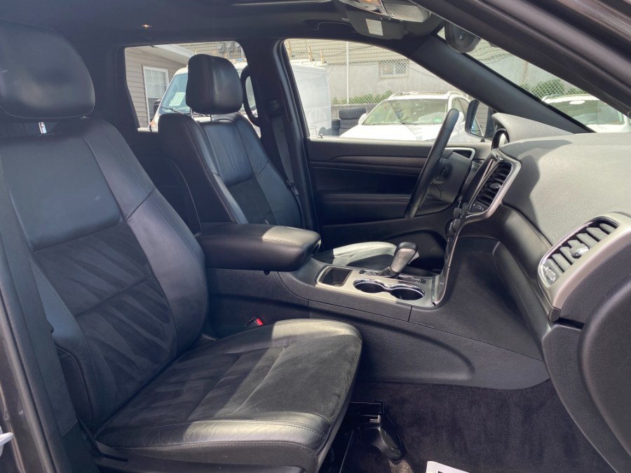 2018 Jeep Grand Cherokee Altitude 4x4 *Ltd Avail* photo