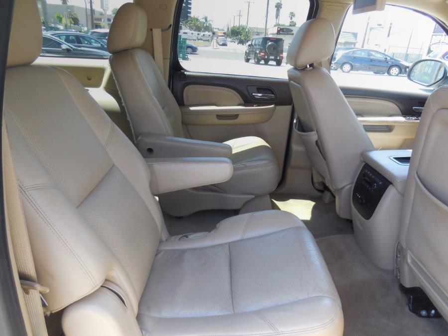 2012 GMC Yukon XL Denali photo
