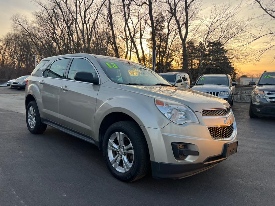 2013 Chevrolet Equinox LS photo