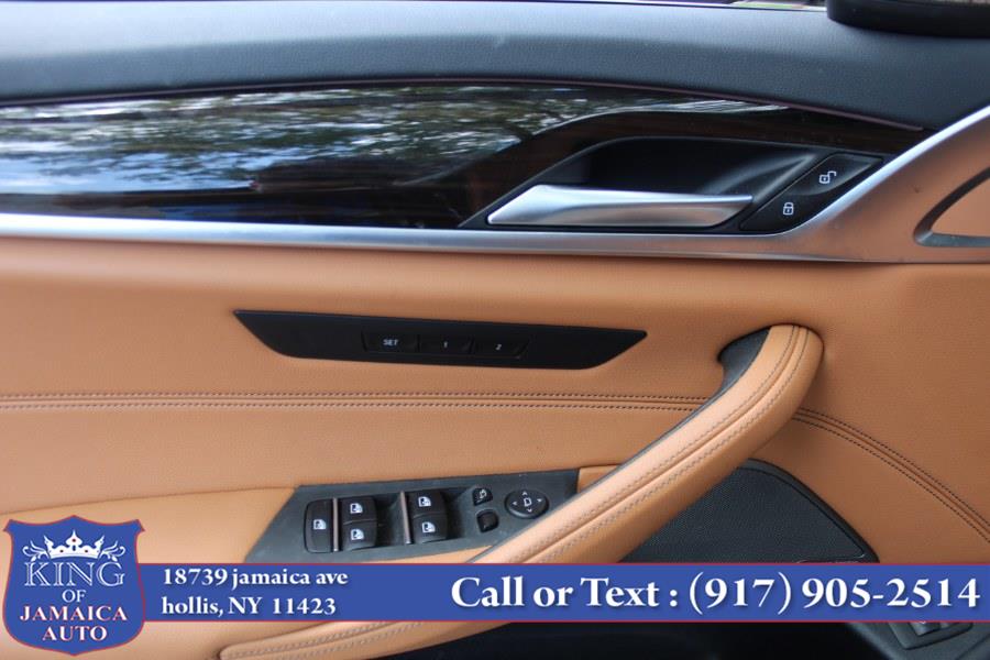 2023 BMW 5-Series 530i xDrive Sedan photo