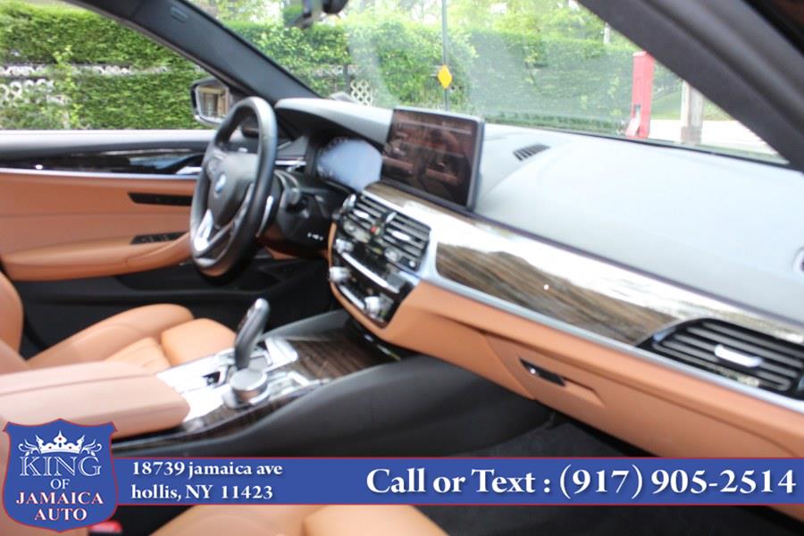 2023 BMW 5-Series 530i xDrive Sedan photo