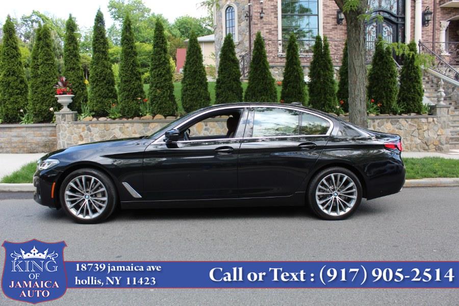 2023 BMW 5-Series 530i xDrive Sedan photo