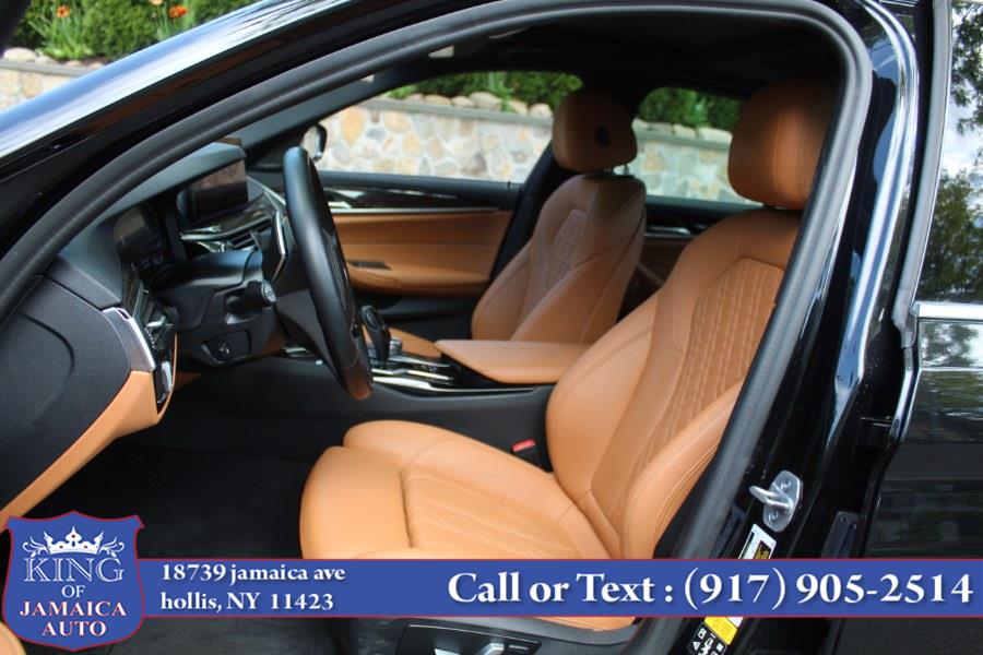 2023 BMW 5-Series 530i xDrive Sedan photo