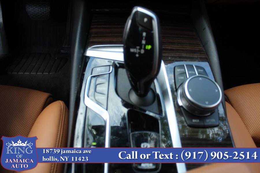 2023 BMW 5-Series 530i xDrive Sedan photo