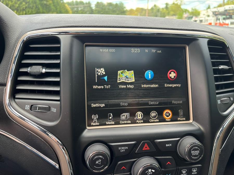 2017 Jeep Grand Cherokee Limited 4x4 photo