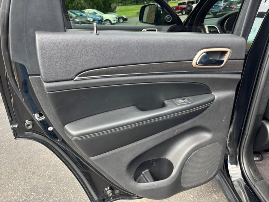 2017 Jeep Grand Cherokee Limited 4x4 photo