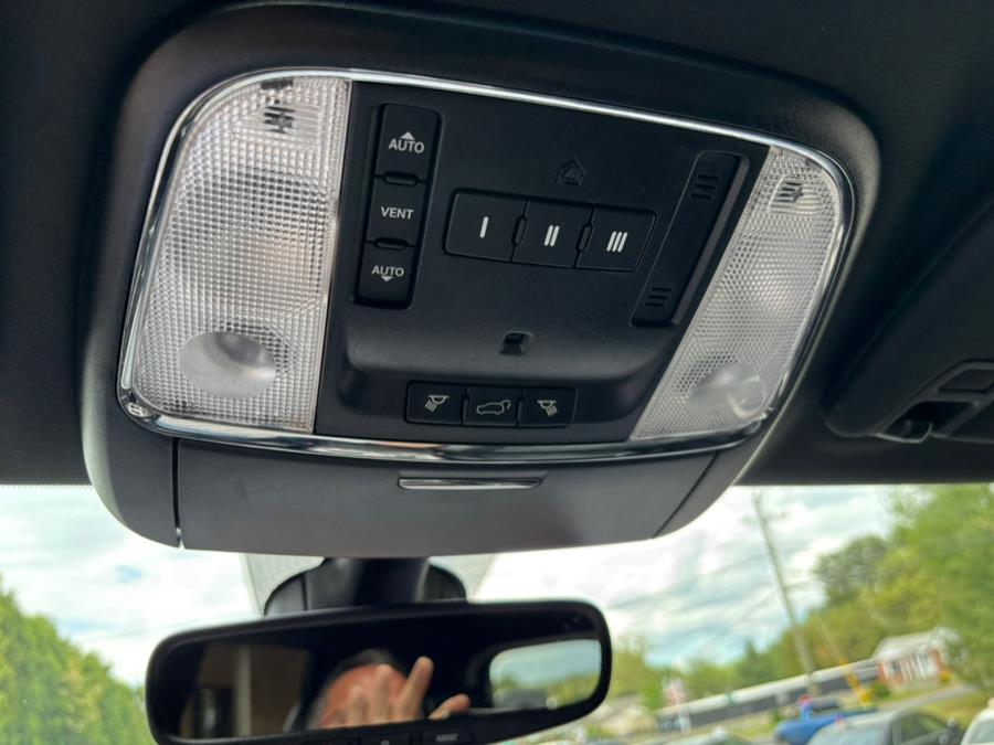 2017 Jeep Grand Cherokee Limited 4x4 photo