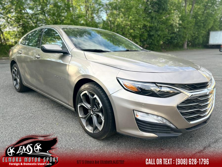 2022 Chevrolet Malibu 4dr Sdn LT photo