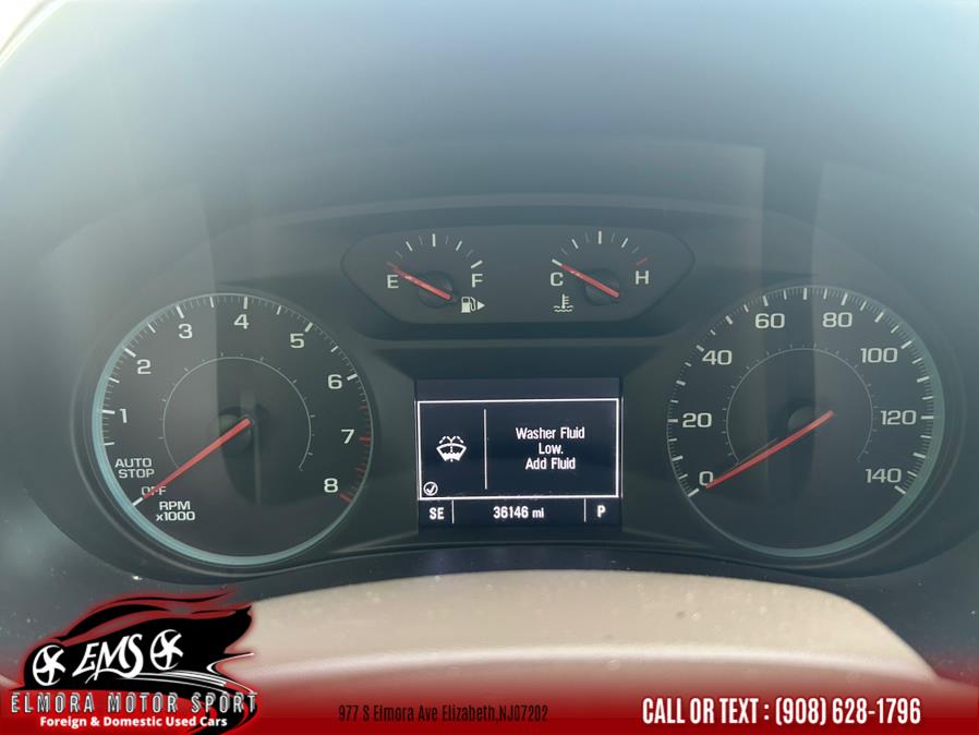 2022 Chevrolet Malibu 4dr Sdn LT photo
