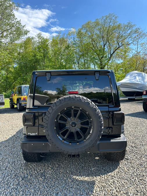 2018 Jeep Wrangler Sport S 4x4 photo